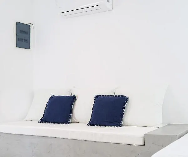 30Villa Rd Studio Rhodes City