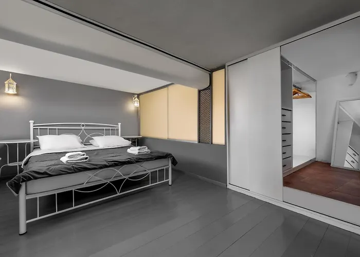 Muses-Old Town Apartment Rhodes City