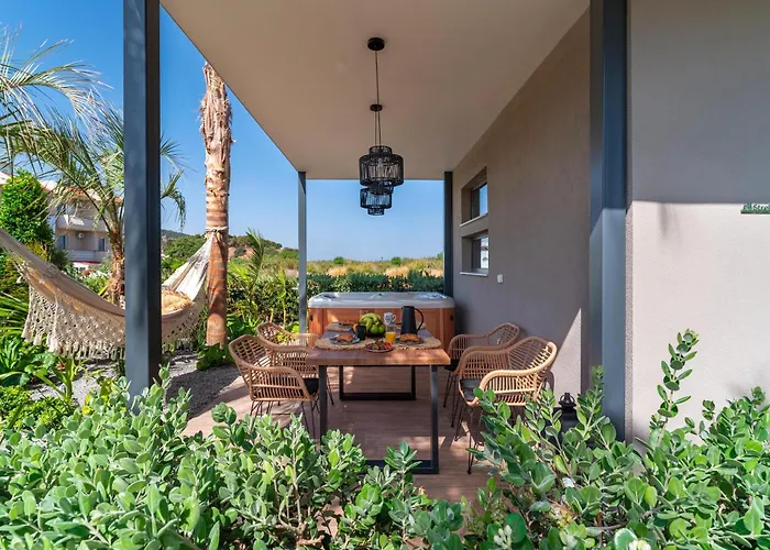 Palmeral Luxury Suites Kremastí