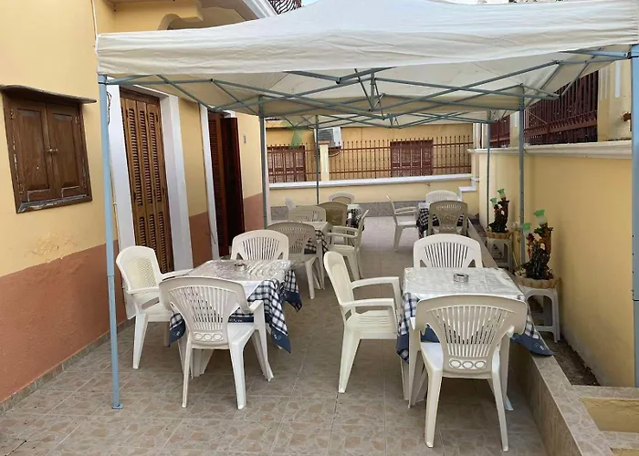 Pinotsi Rooms Symi