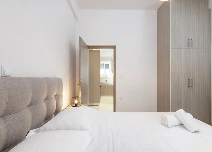 Spacious & Luxe 3Br Downtown 1Min To Beach Città di Kos