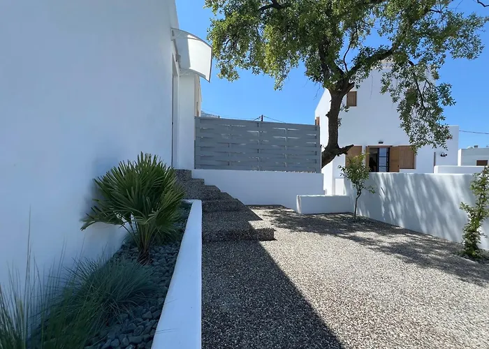 Haustierfreundliches Villa Moeses House Asfendiou