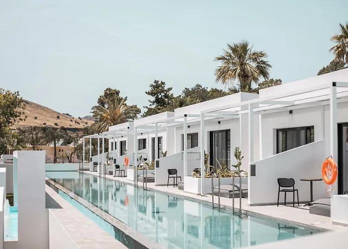Hotels in Pefki