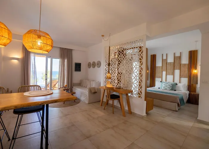 Akropolis Village Complex Of Luxury Residence Kyra Panagia