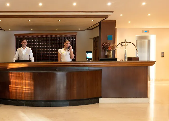 Hoteles cerca de Palacio del Gobernador