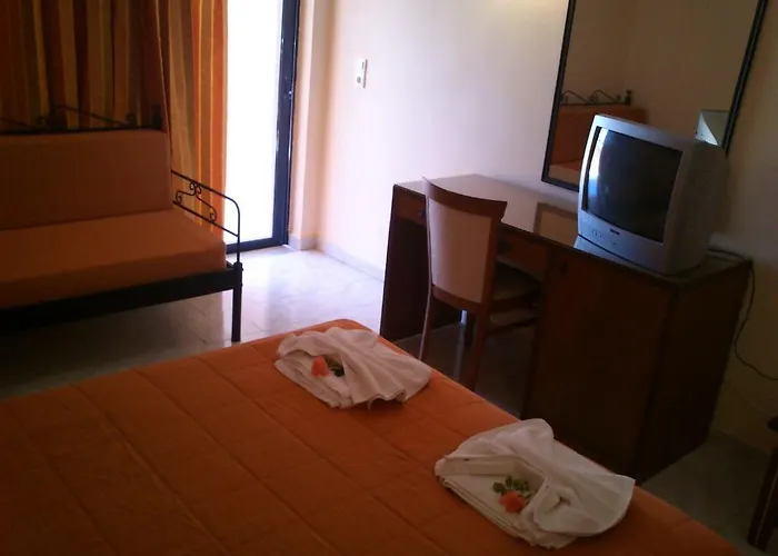 Roseland'S Hotel Marmari 