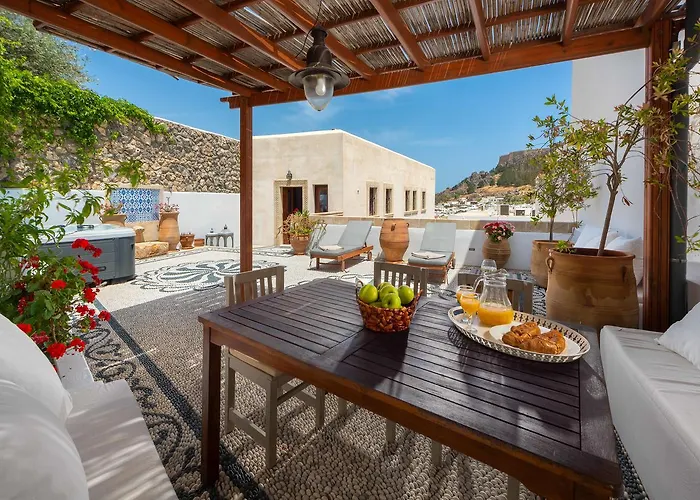 Villa Eleni With Hot Tub And Acropolis View Lindos 