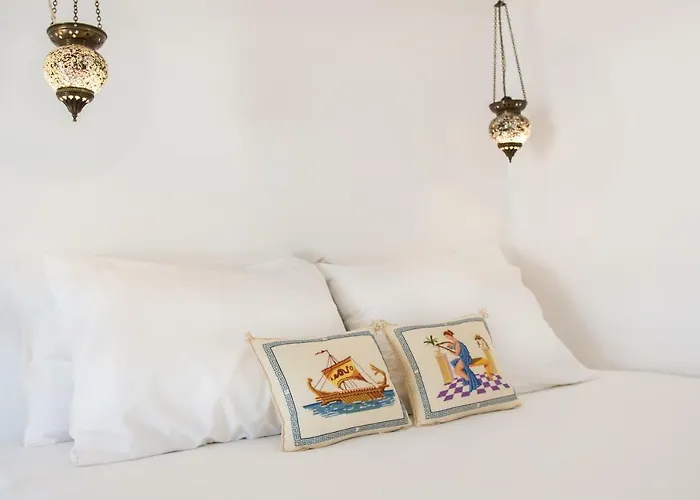 Boutique Gorgona Traditional Studio Karpathos