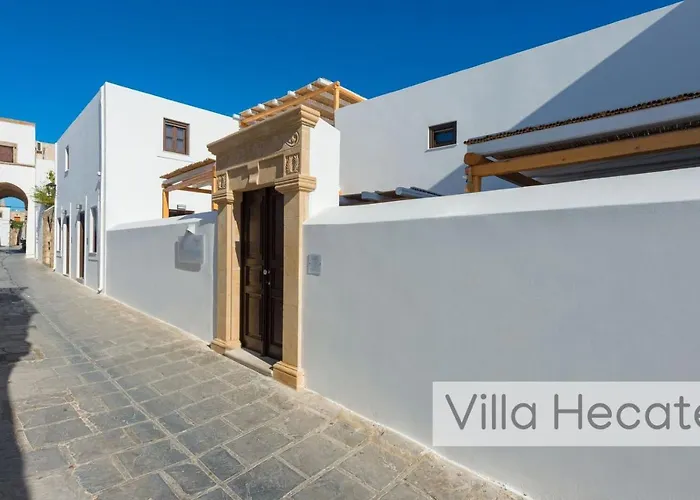 Lindos Amphitheater Villas And Apartments Privée
